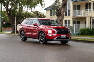 2022 Mitsubishi Outlander PHEV Apire 202210 Mits Out PHEV 59