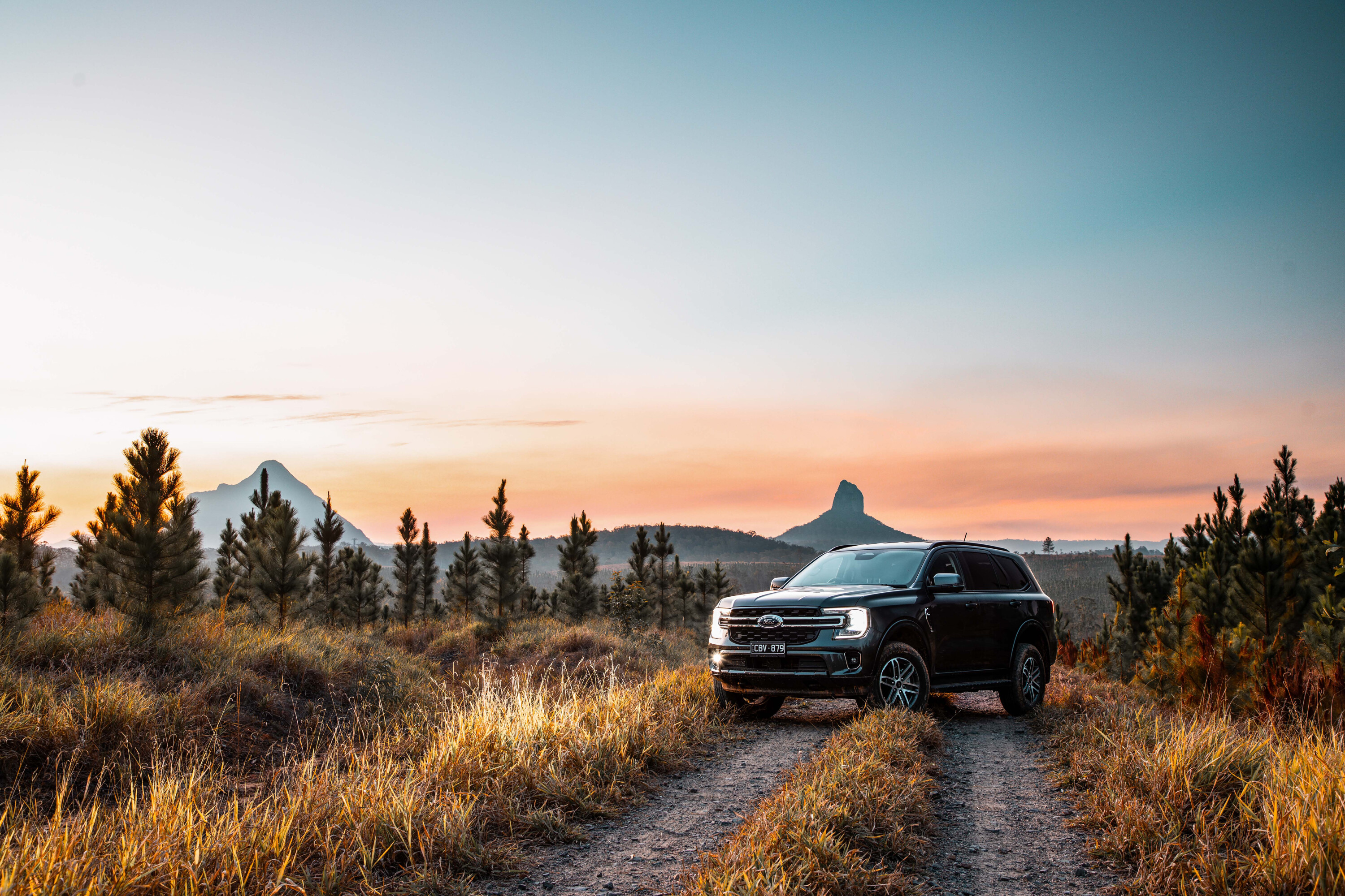 15131d36/2023 ford everest trend 4x4 suv glassy mountain explore 73 jpg