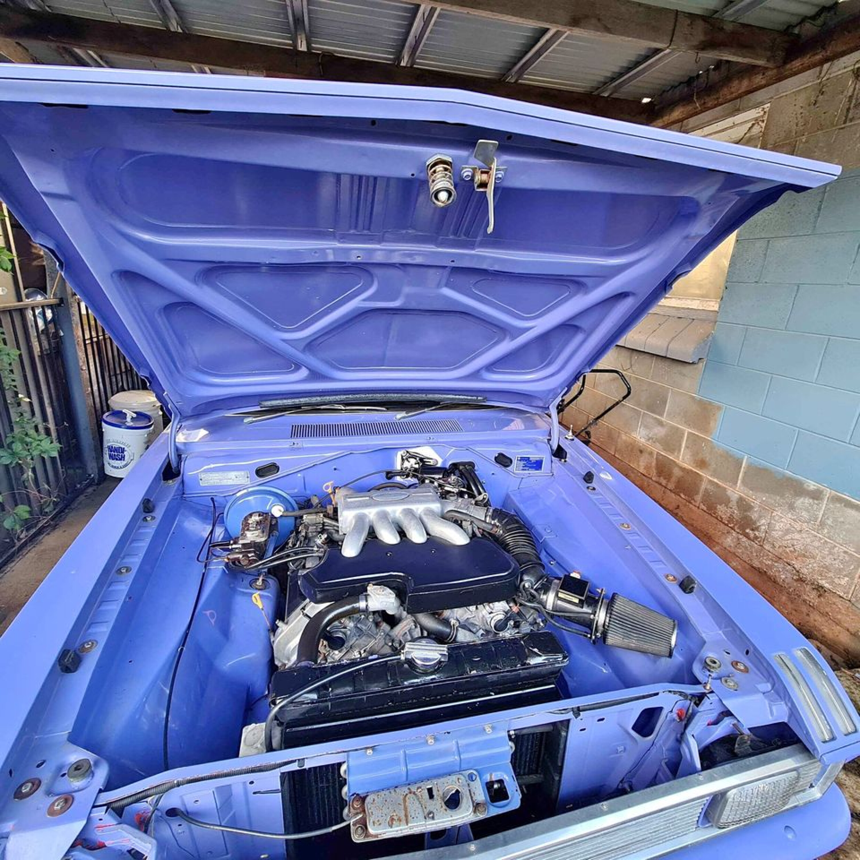 efa41193/mexicana valiant v8 swap jpg