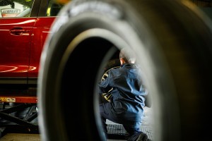 Tyre Change Change Jpg